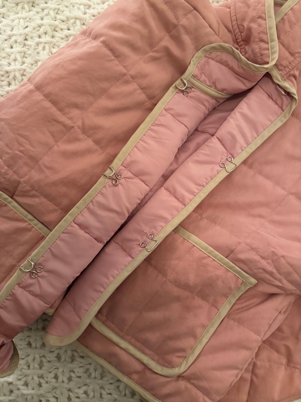 Pink quilted jacket - Picture 3 of 5